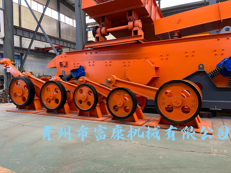 履带式移动蜜桃久久久网站站厂家